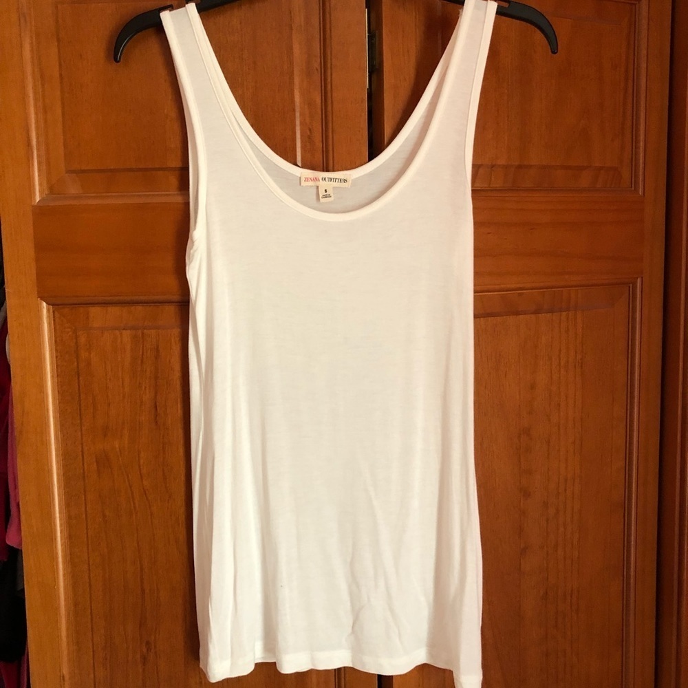 NWOT white tank